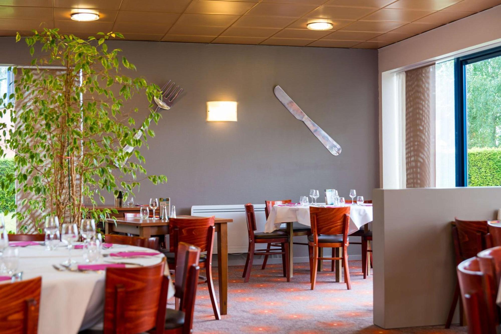 Brit Hotel Rennes St Gregoire - Le Villeneuve Saint-Grégoire Exteriör bild